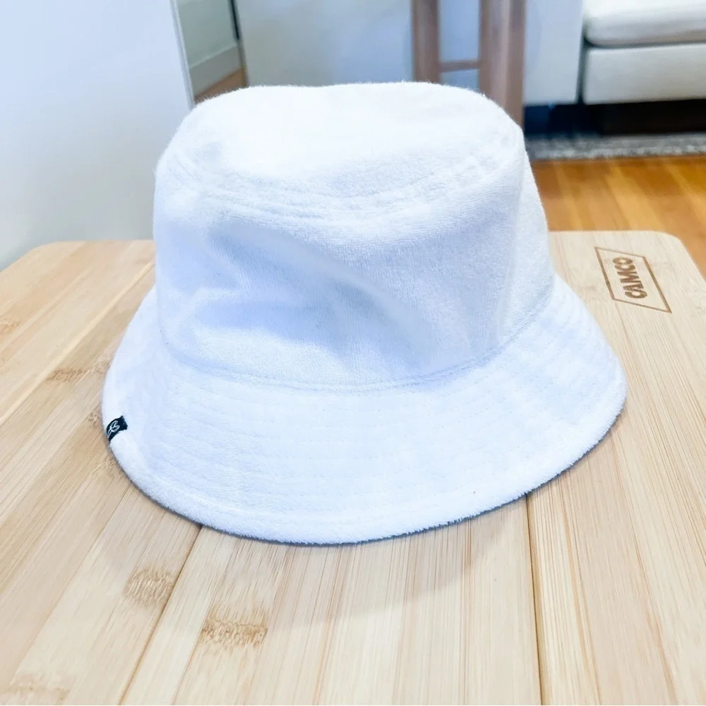 Aritzia French Terry white bucket hat M/L - Picture 6 of 8